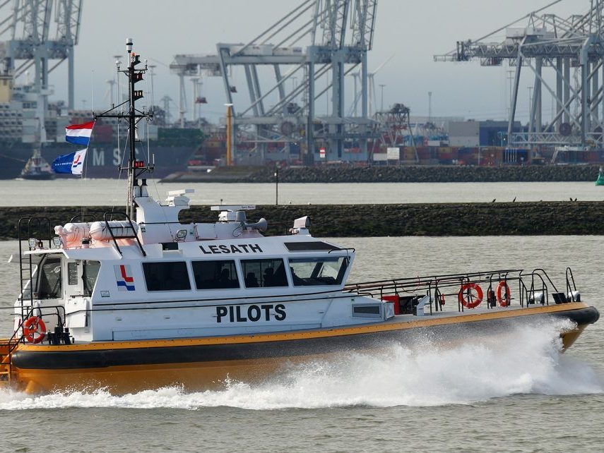 Pilot-vessel Lesath Pilot-vessel-Lesath