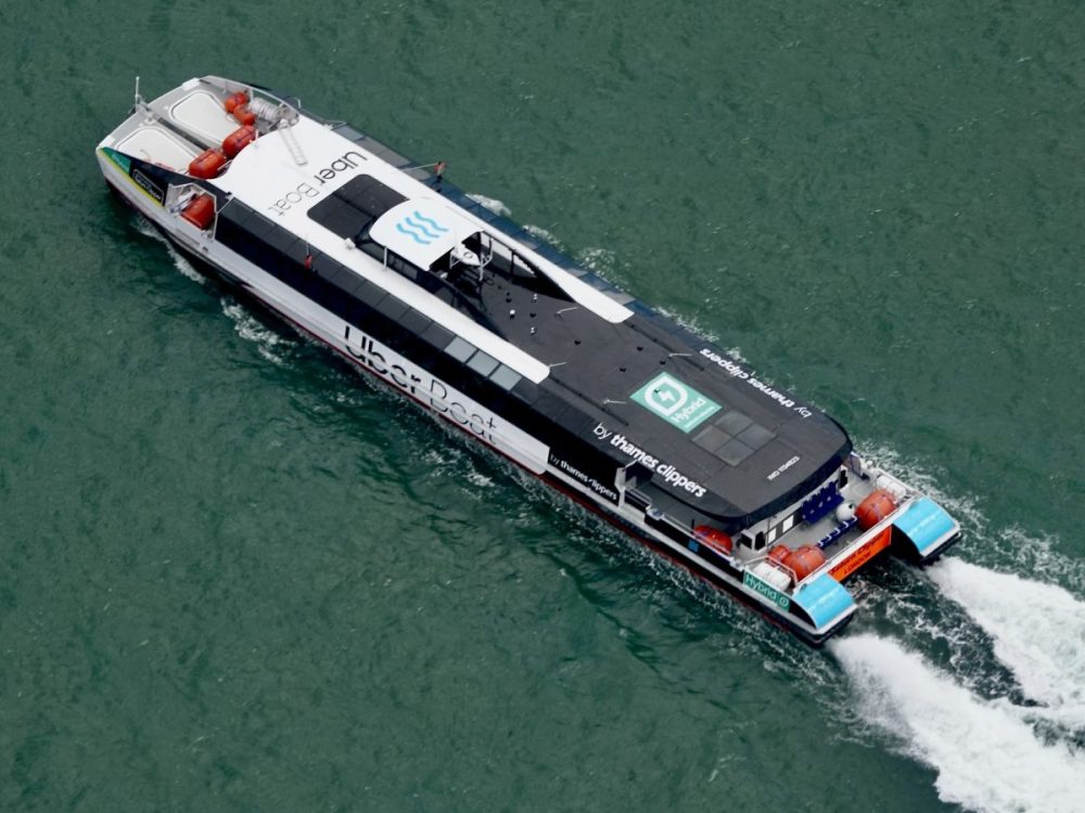 Fender system for Thames Clippers-MV Saturn
