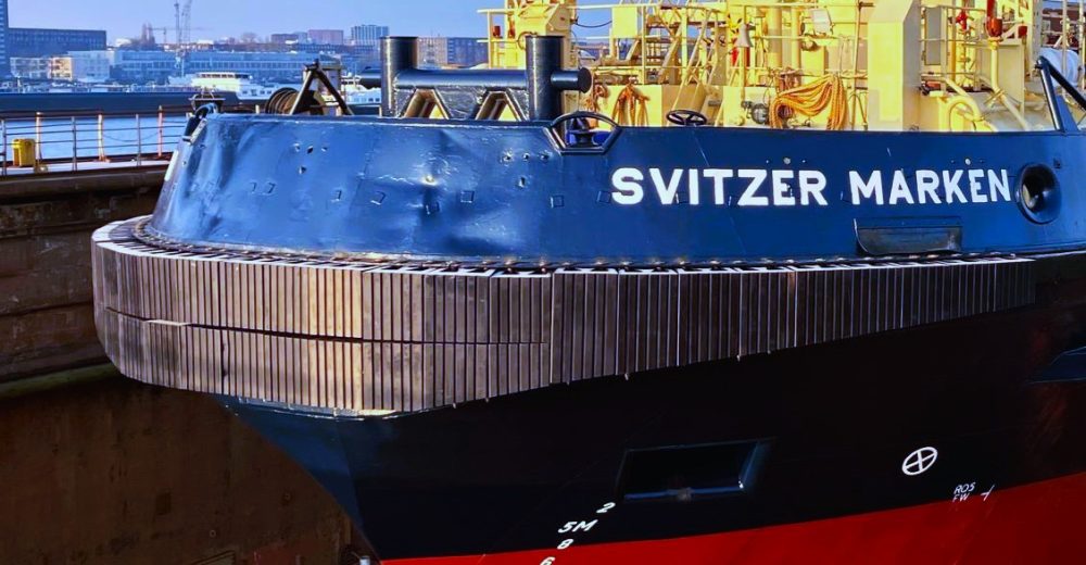 Extremely Heavy duty fender for Svitzer Marken